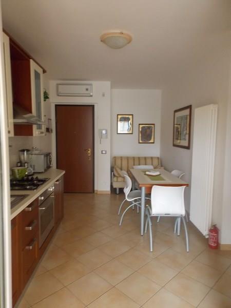 Appartamento in vendita ad Alba Adriatica con garage