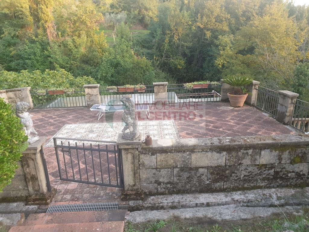 Villa Semi Indipendente CASTELNUOVO MAGRA vendita    IL CENTRO IMMOBILIARE snc di Stefano Santi