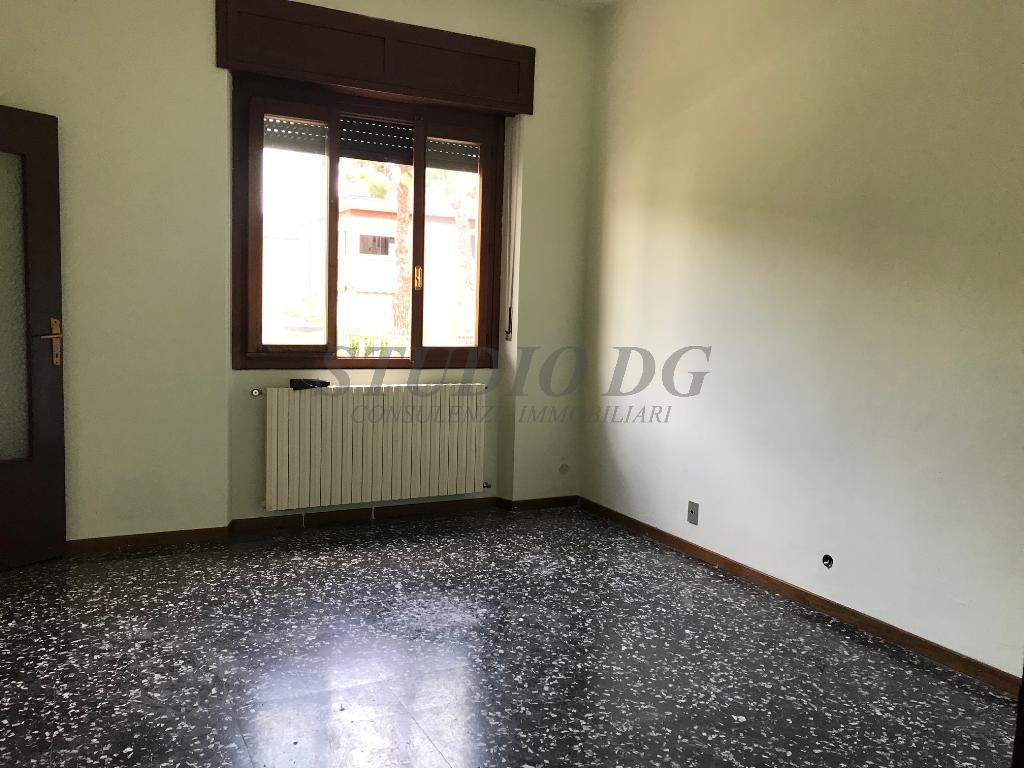 Villa CESANO MADERNO vendita   Via Mascagni Studio DG Immobiliare