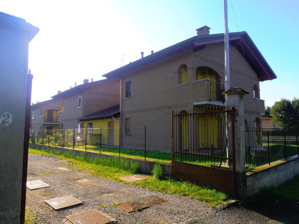 Villa VAPRIO D