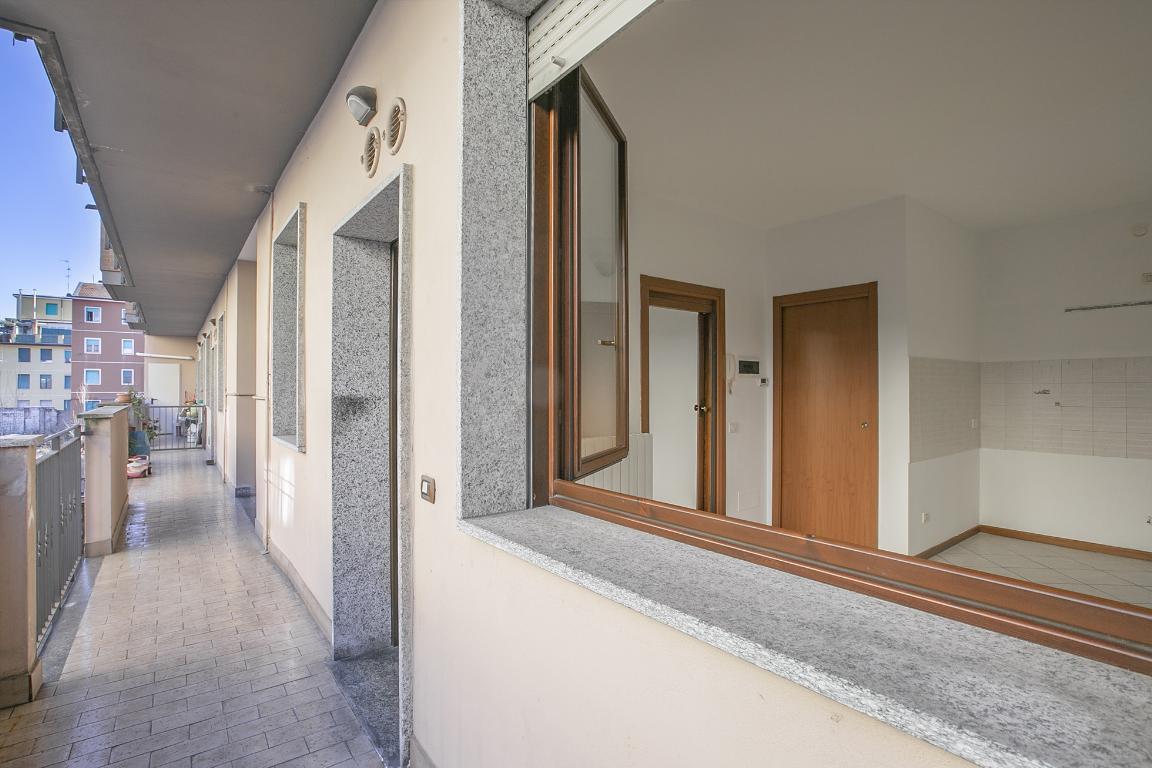  san donato milanese vendita quart:  olivimmobiliare srl