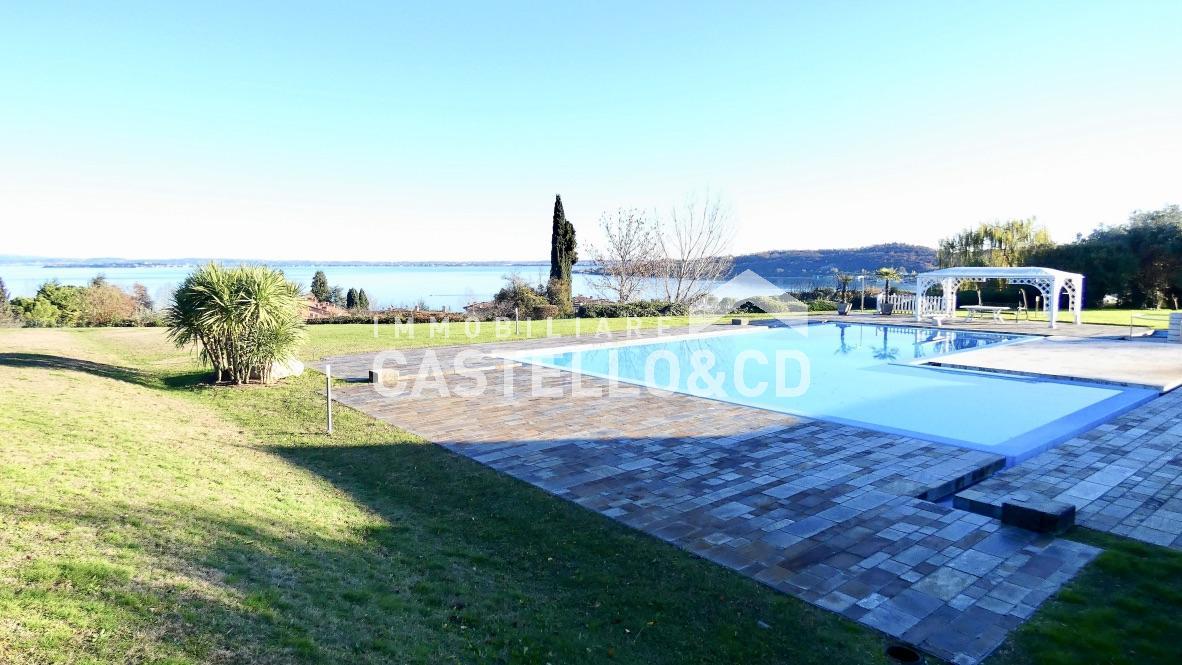 Villa PADENGHE SUL GARDA vendita    CASTELLO&CD Immobiliare di Rambaldini Loretta