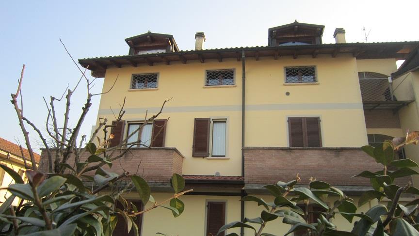 Appartamento LODI vendita   via Della prevostura STUDIO LINGIARDI SERVZI IMMOBILIARI SRL