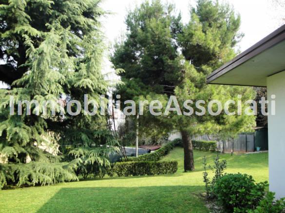 Villa BASSANO DEL GRAPPA vendita    IMMOBILIARE ASSOCIATI DI ANDOLFATO EMANUELA MIRCA