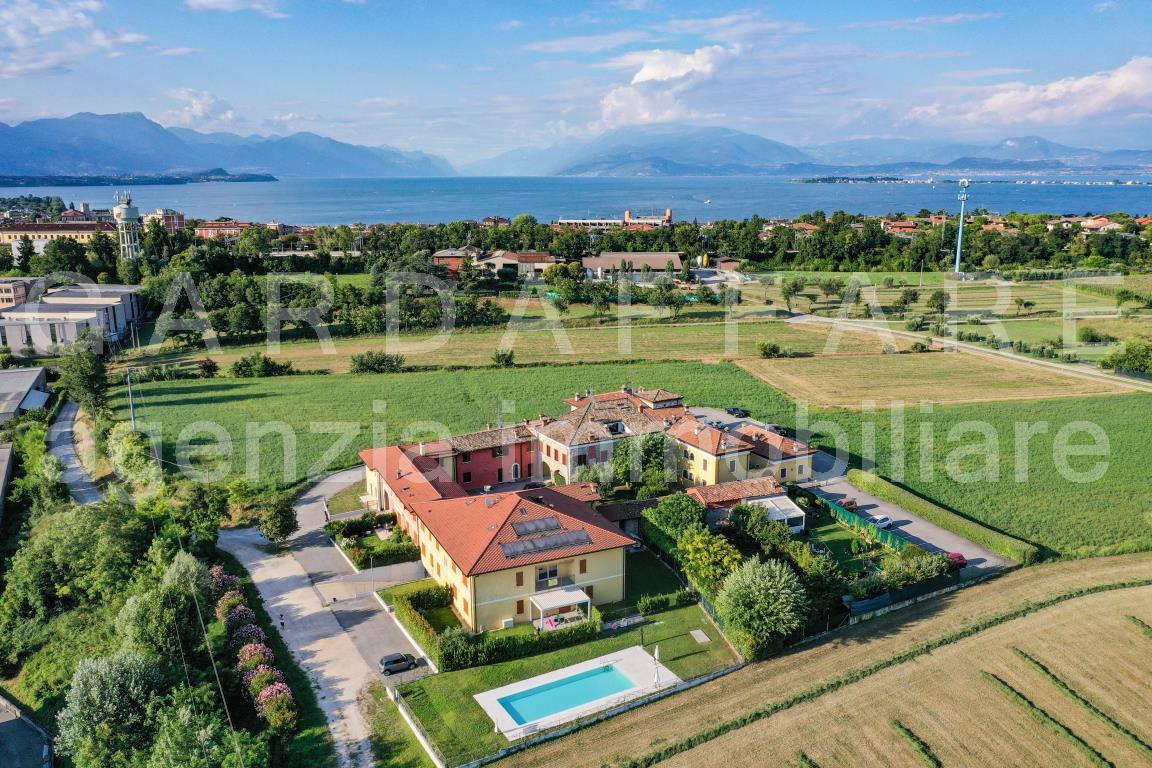 Appartamento DESENZANO DEL GARDA vendita   via monte baldo Gardaffare Sirmione