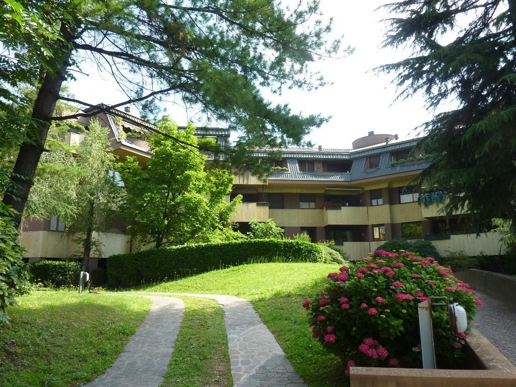  monza vendita quart: parco amoruso immobiliare