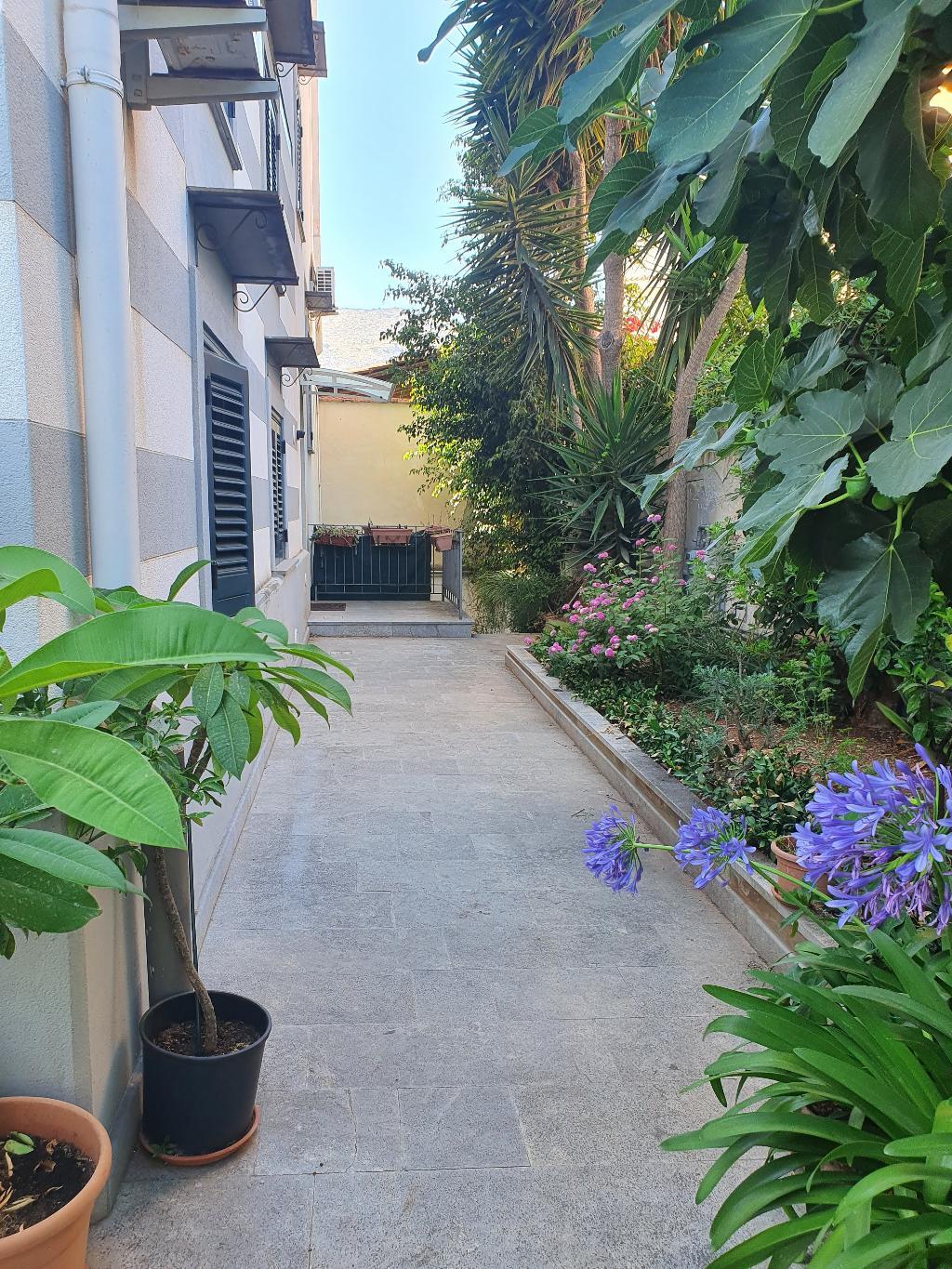 Appartamento PALERMO affitto  MONDELLO  via calliope Punto Casa di Claudio Costantino