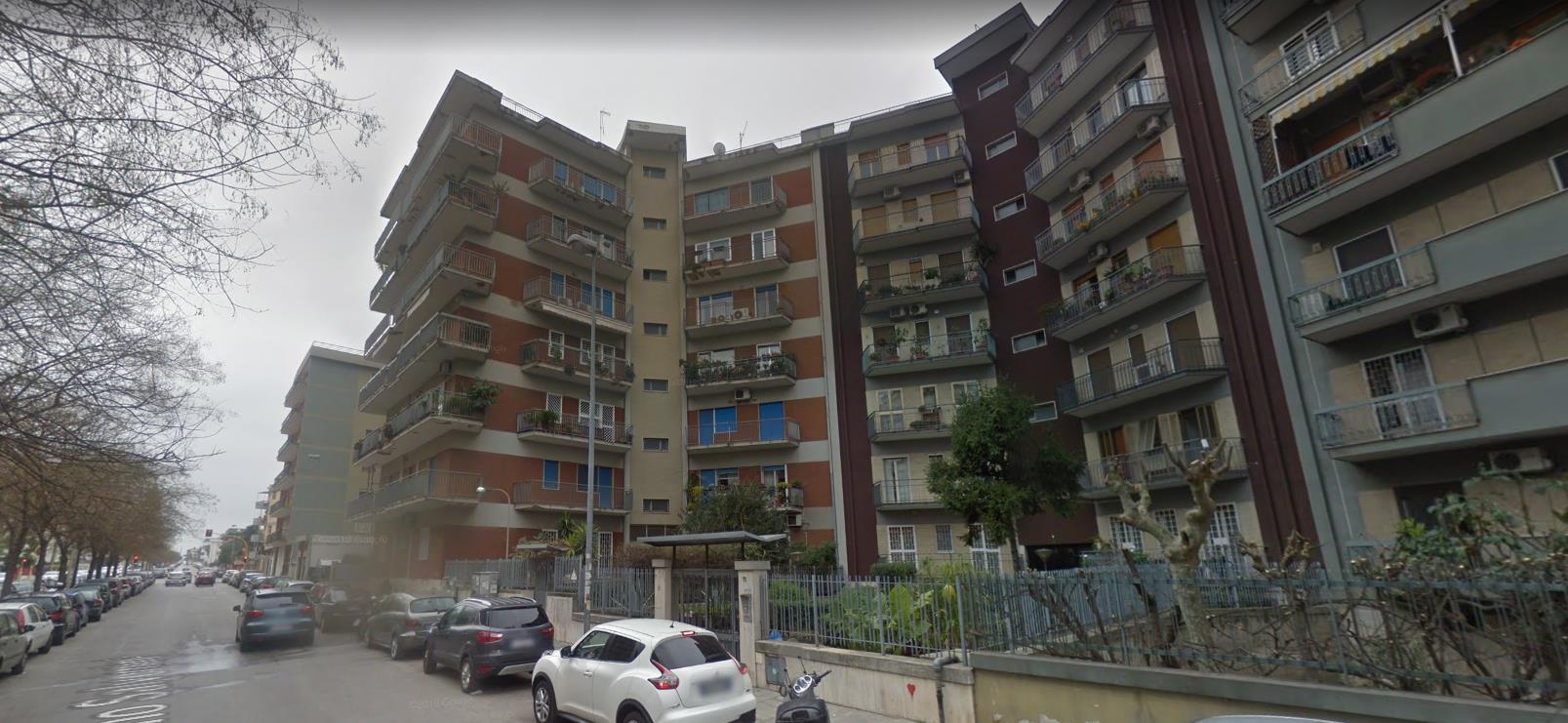 Appartamento BARI vendita   VIA SALVEMINI PRESTIGE IMMOBILIARE SRLS