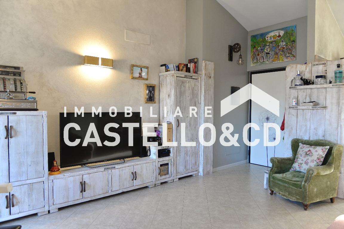 Appartamento DESENZANO DEL GARDA vendita   Via Mezzocolle CASTELLO&CD Immobiliare di Rambaldini Loretta