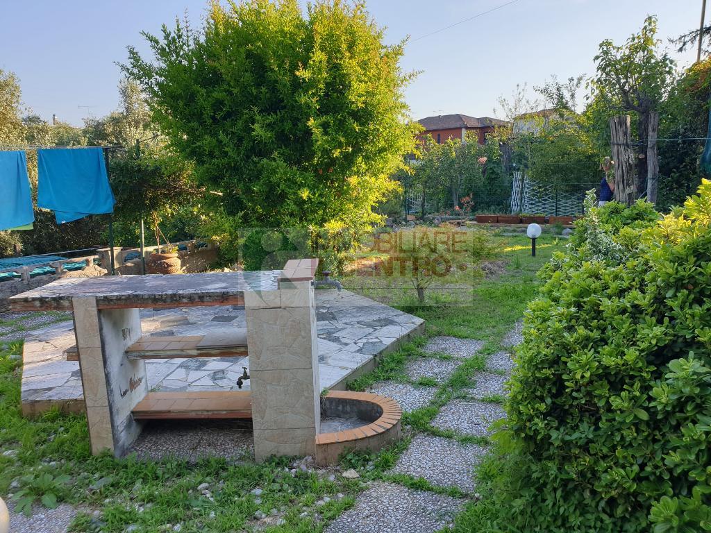 Villa Semi Indipendente CASTELNUOVO MAGRA vendita    IL CENTRO IMMOBILIARE snc di Stefano Santi