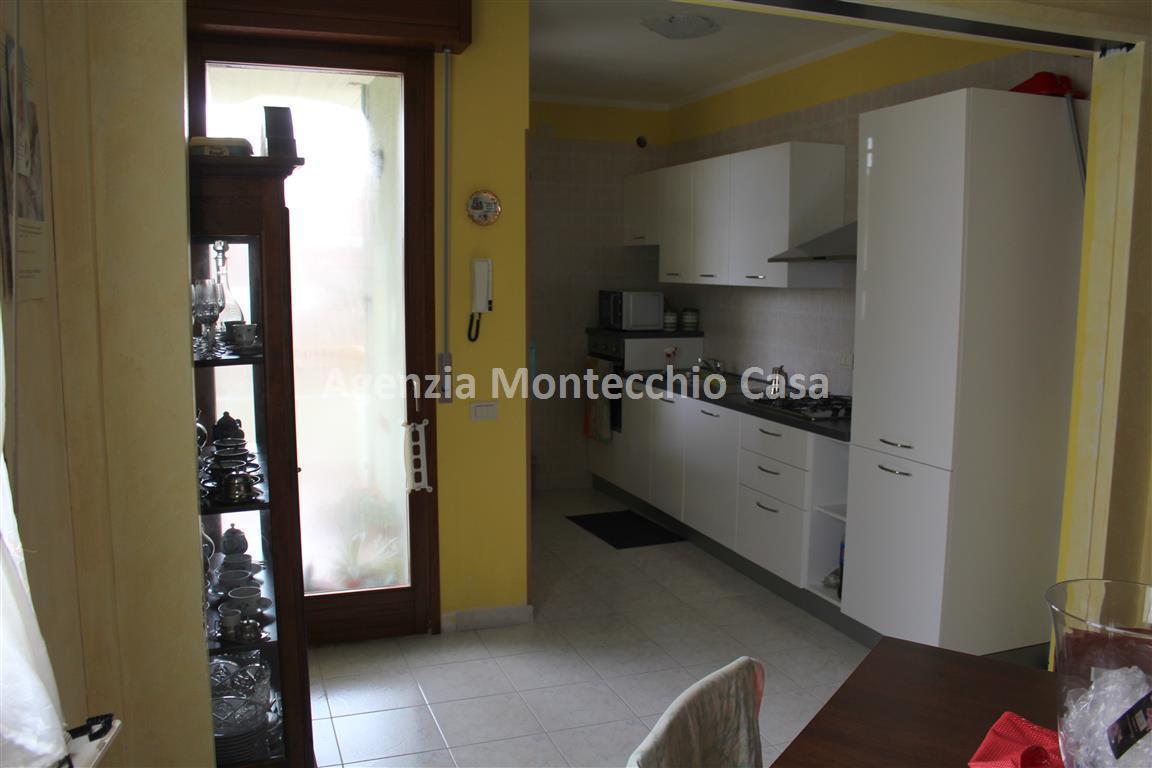  vallefoglia vendita quart:  agenzia-montecchio-casa