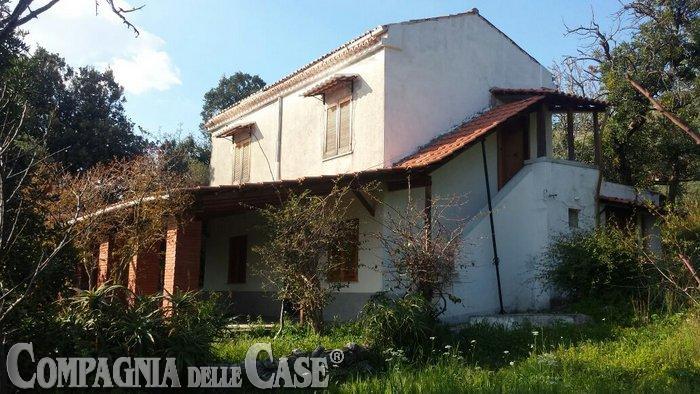 Rustico - Cascina MARATEA vendita   Via Citrosello COMPAGNIA DELLE CASE REAL ESTATE  SRLS