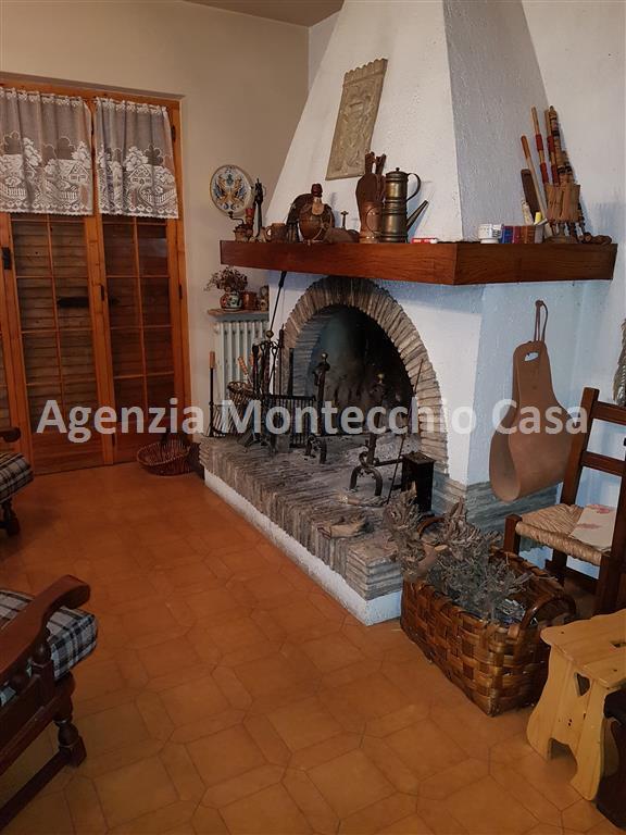 Villa Unifamiliare - Indipendente MOMBAROCCIO vendita    Agenzia Montecchio Casa