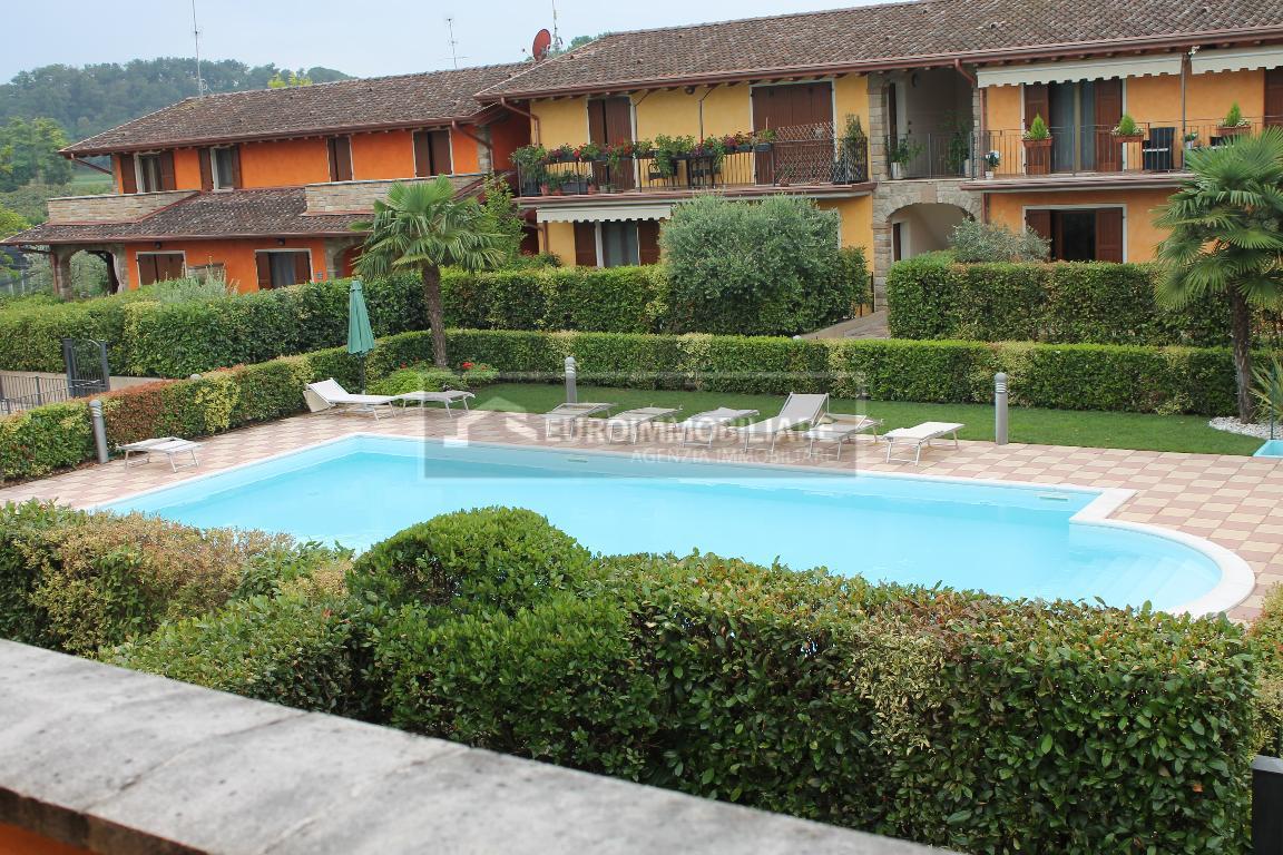 Villa Bifamiliare SOLFERINO vendita   via Rocca Euroimmobiliare Srl