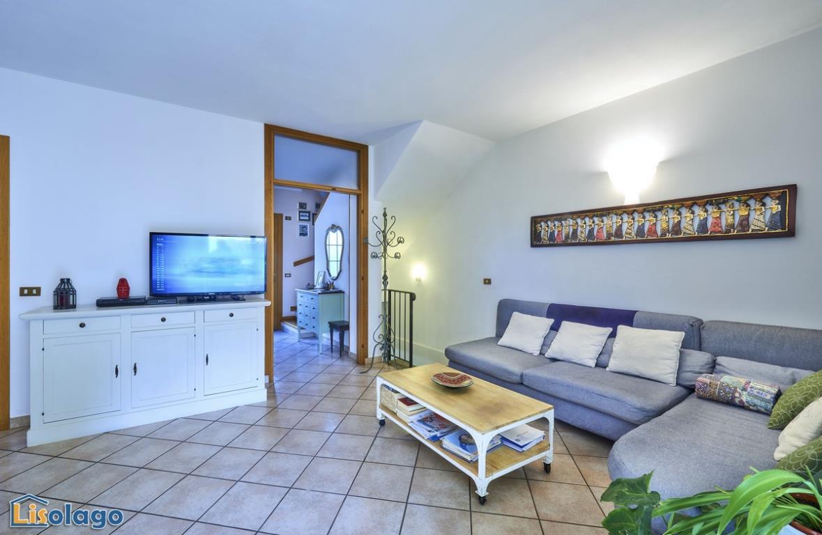 Villa Affiancata - Schiera MANDELLO DEL LARIO vendita   Via San Martino Lisolago Servizi Immobiliari