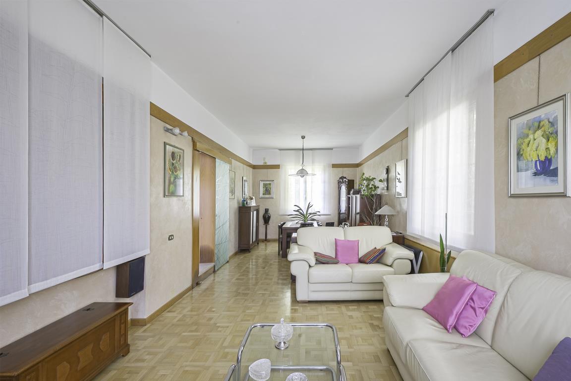 Villa SAN GIULIANO MILANESE vendita   VIA PETRARCA OLIVIMMOBILIARE SRL