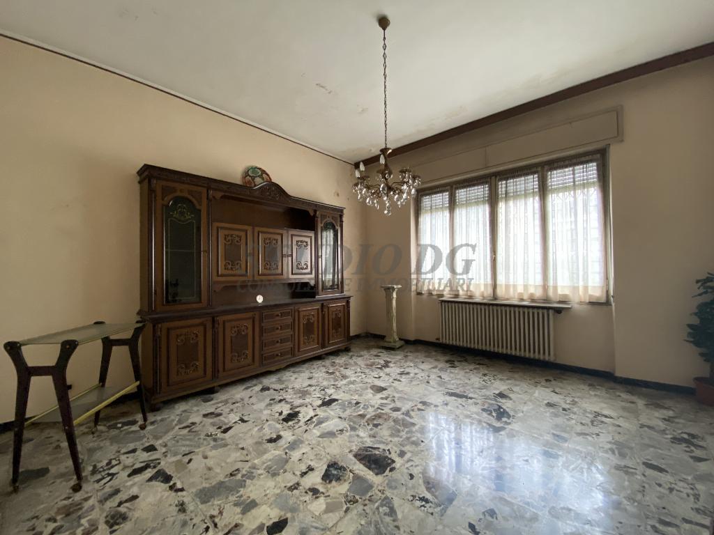 Villa Bifamiliare LIMBIATE vendita   Via XXV Aprile Studio DG Immobiliare Limbiate