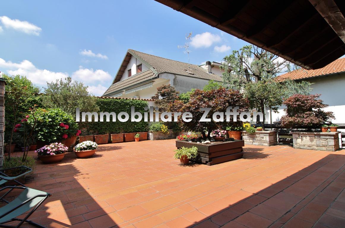 Villa PARABIAGO vendita    Immobiliare 2000 Snc