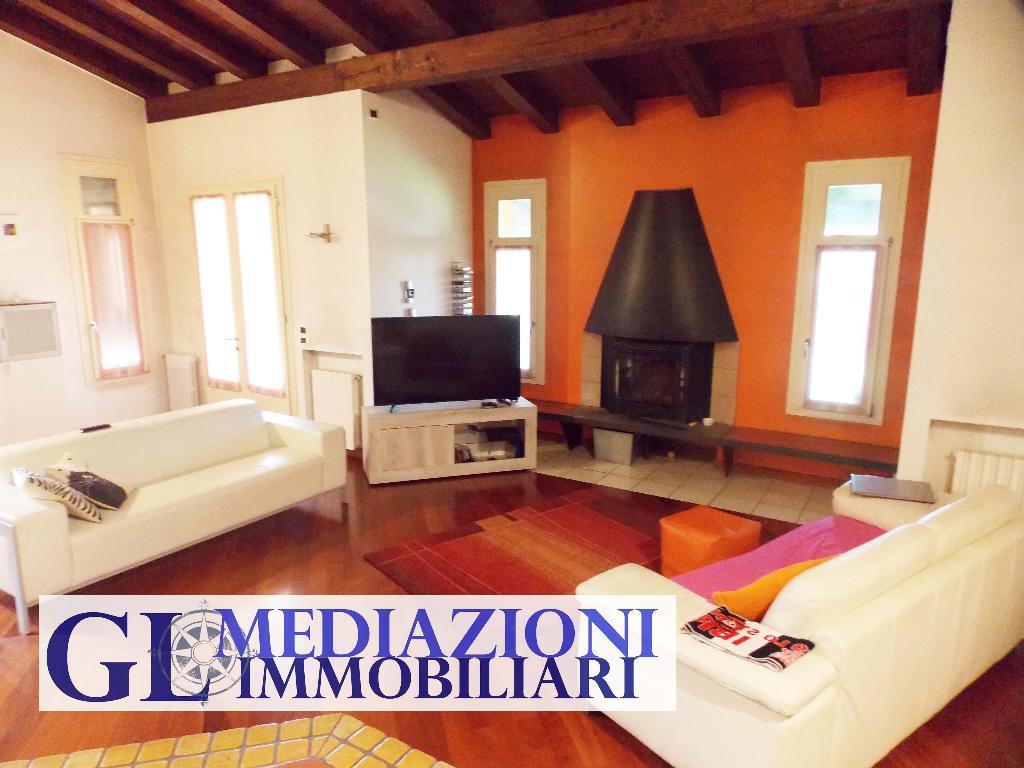 Villa Bifamiliare SANTA MARIA DI SALA vendita    GL MEDIAZIONI IMMOBILIARI S.R.L.