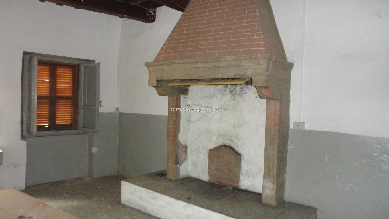  monte san savino vendita quart:  torzini & mugnaini srl