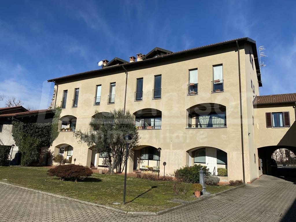 Appartamento LUVINATE vendita   vittorio veneto LaboMaison Immobiliare di Laura Bogni