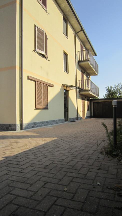 Appartamento LODI VECCHIO vendita   via Del Fontanone STUDIO LINGIARDI SERVZI IMMOBILIARI SRL