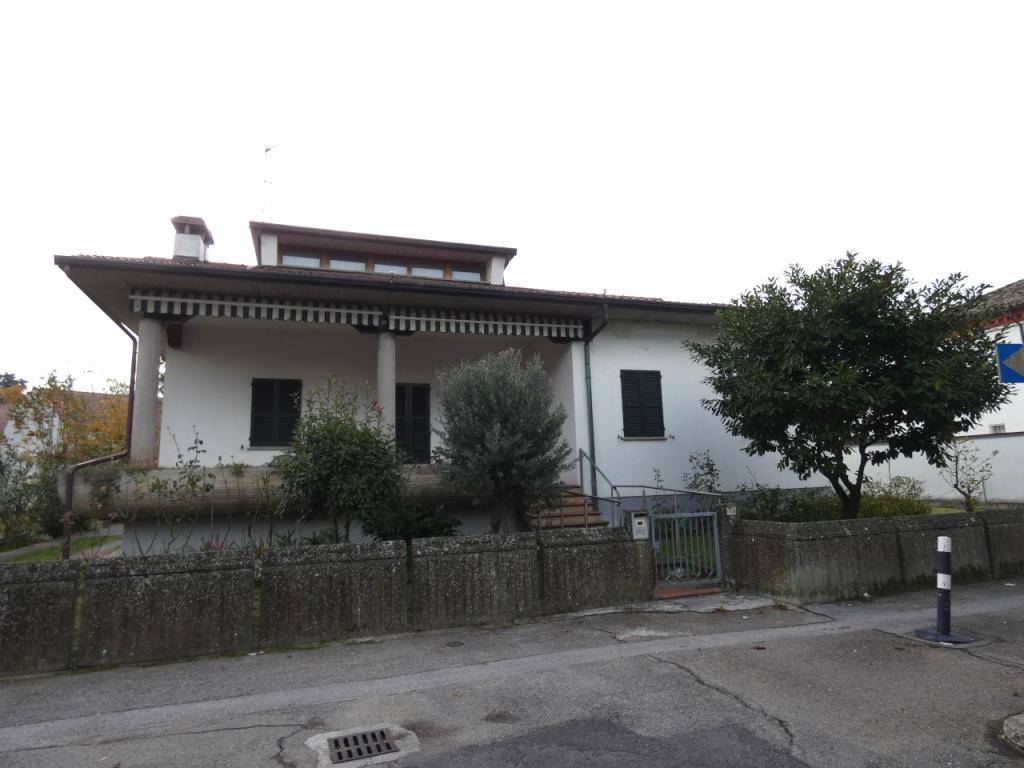 Villa Unifamiliare - Indipendente ALFONSINE vendita    AGENZIA CONTARINI