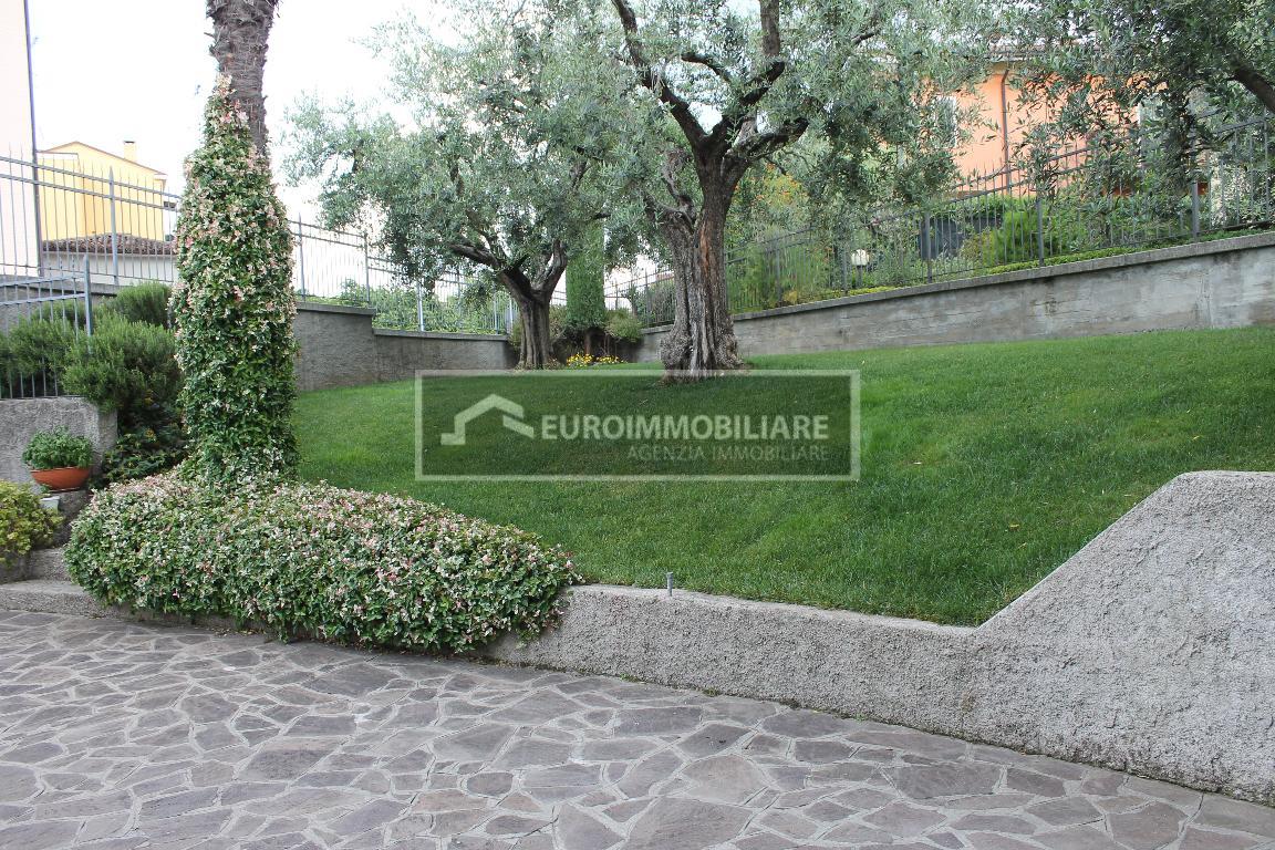 Villa DESENZANO DEL GARDA vendita    Euroimmobiliare Srl