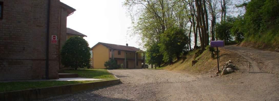 Appartamento BERZANO DI TORTONA vendita   Cascina Recarano AMORUSO IMMOBILIARE