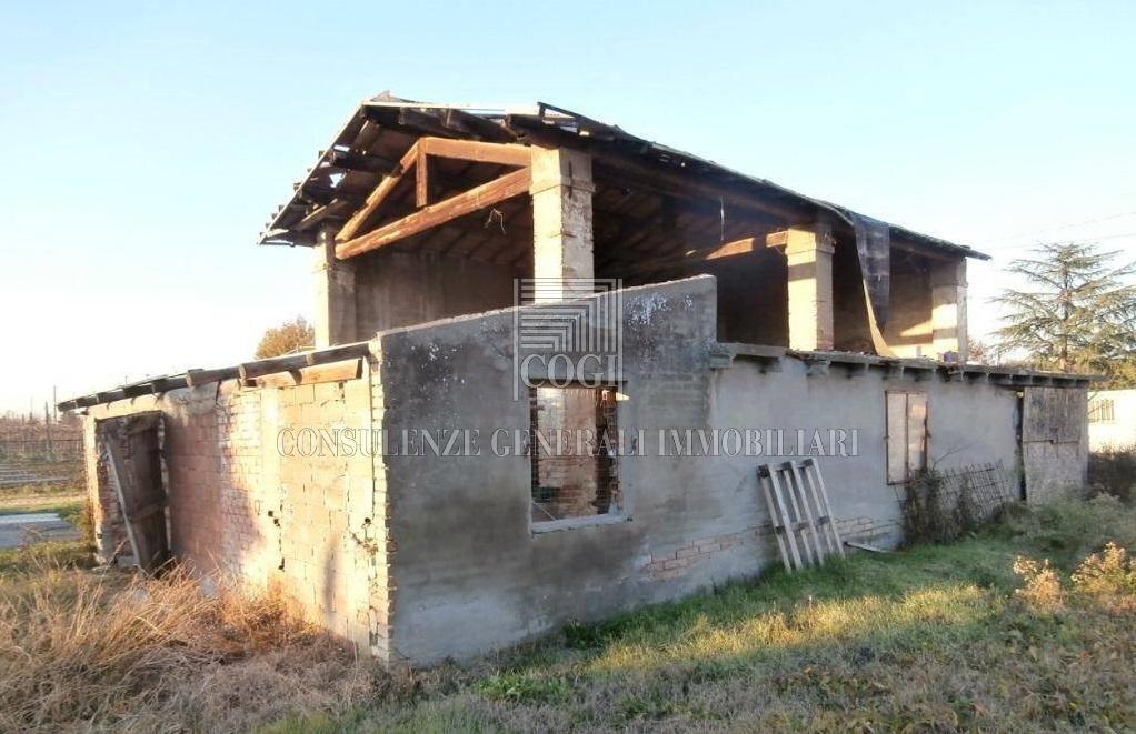 Rustico - Cascina CASTEL BOLOGNESE vendita   Via Barignano Cogi di Mediocase Srl