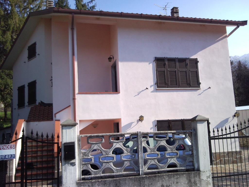 Villa Unifamiliare - Indipendente COMANO vendita    IMMOBILIARE PO SRL