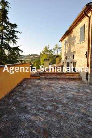  urbino vendita quart:  agenzia immobiliare schiaratura