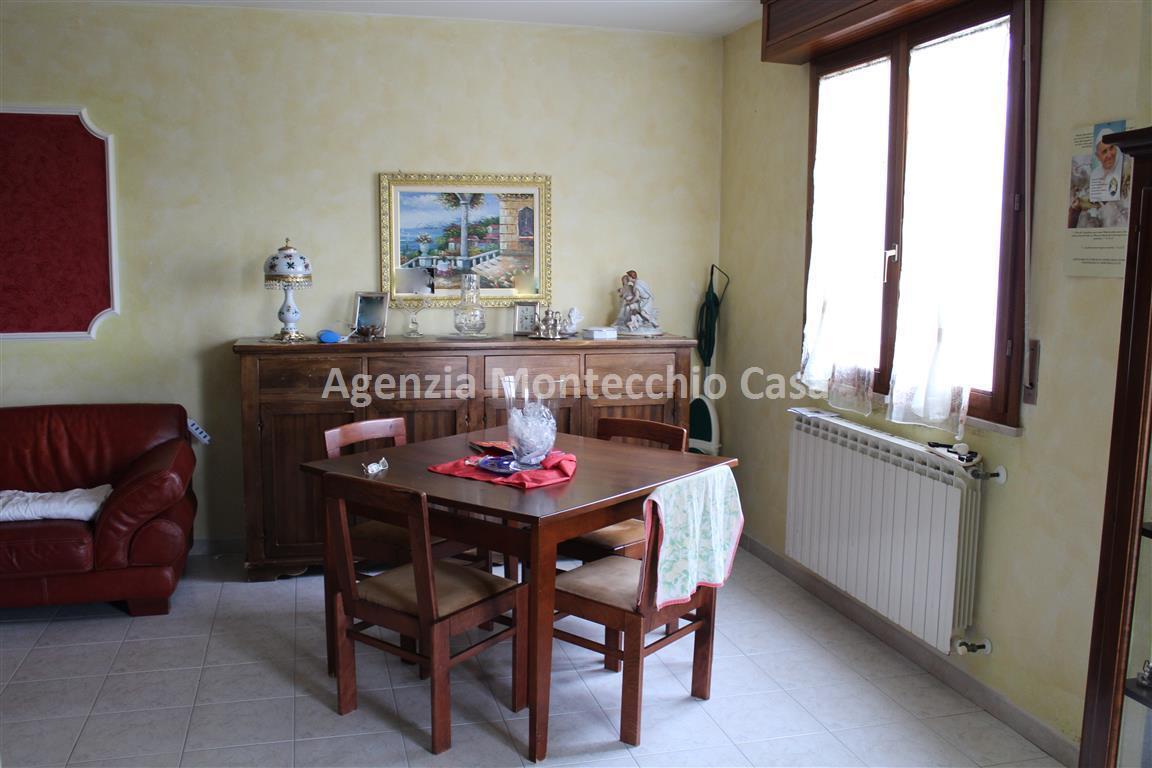 Appartamento VALLEFOGLIA vendita   Via Togliatti Agenzia Montecchio Casa