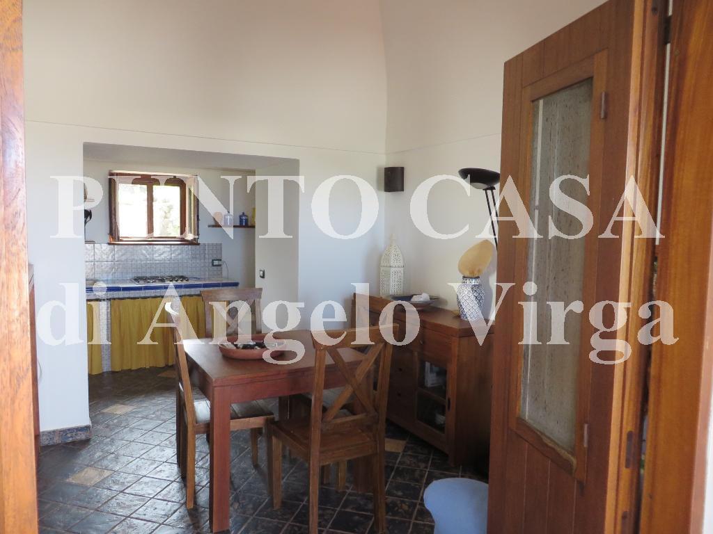 Villa PANTELLERIA vendita    PUNTO CASA VIRGA Srl