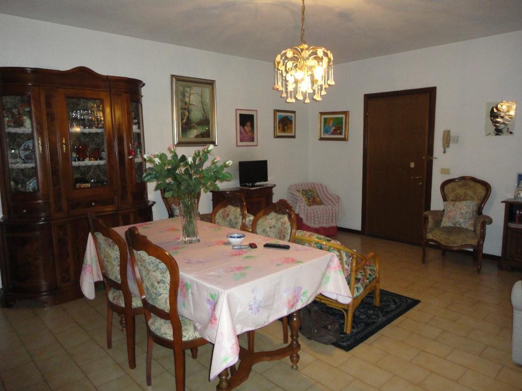  sarzana vendita quart:  il-centro-immobiliare-snc-di-stefano-santi