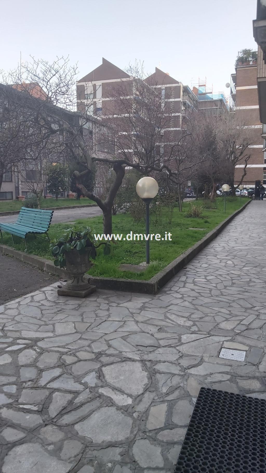 Appartamento MILANO vendita  XXII MARZO Via Zanella DMV Real Estate