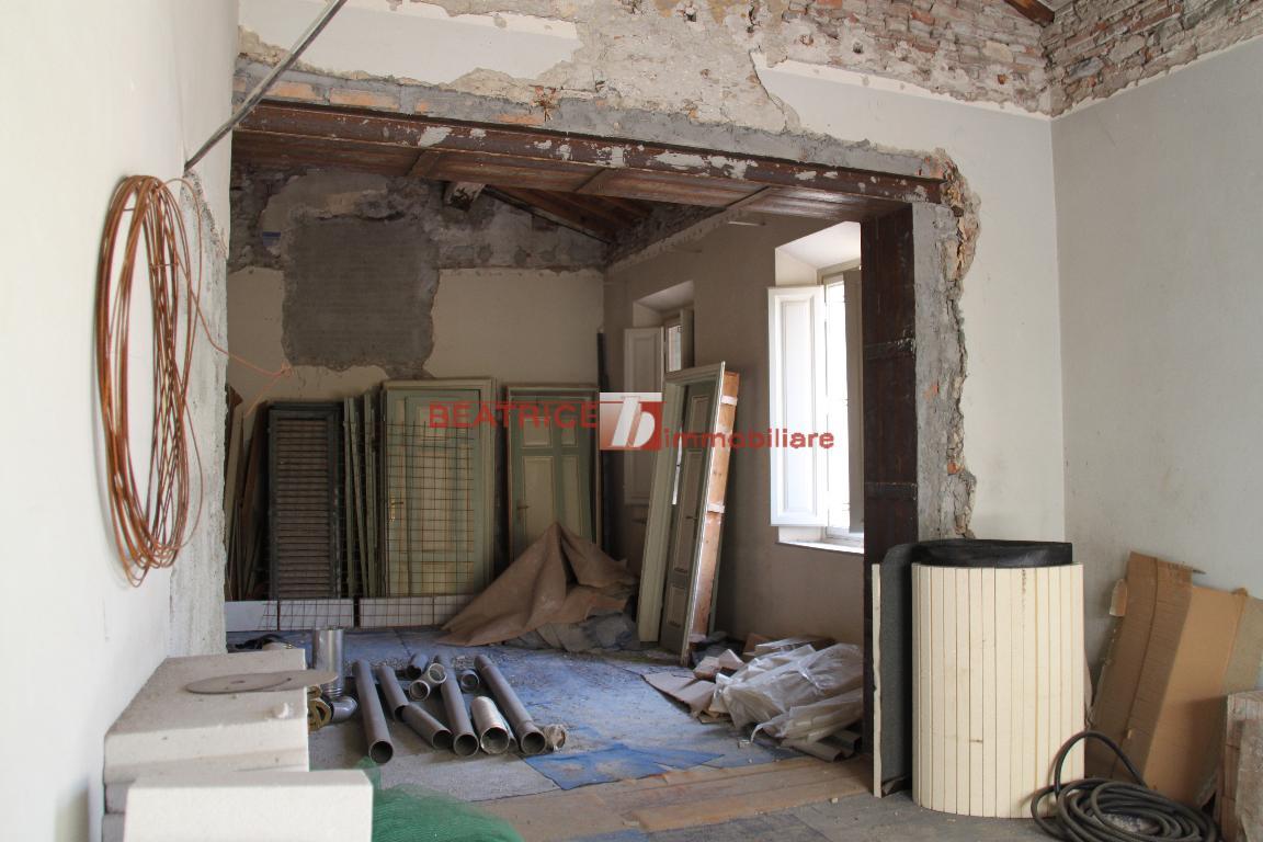 Appartamento LUCCA vendita  CENTRO  Beatrice Immobiliare