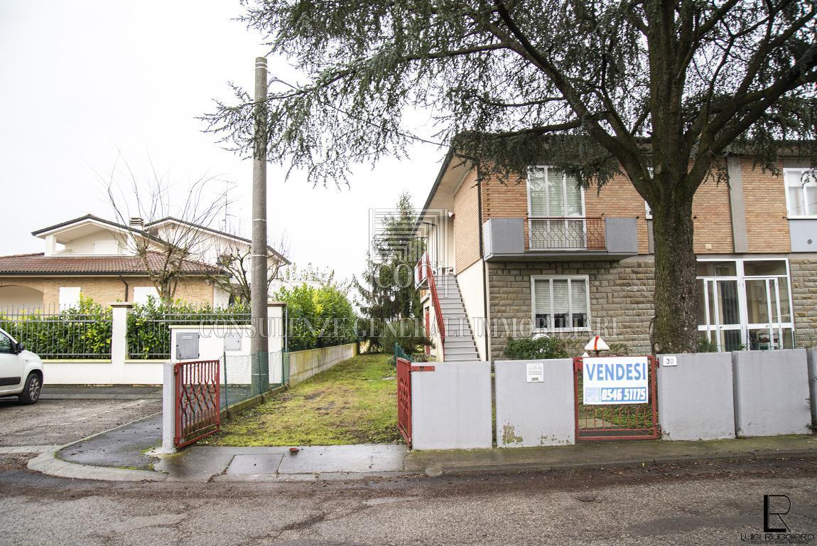 Villa Semi Indipendente LUGO vendita   Via Massarenti Cogi di Mediocase Srl