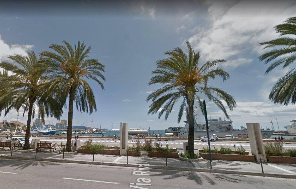 Loft CAGLIARI vendita   Viale La Plaia SAMO ITALIA SRL