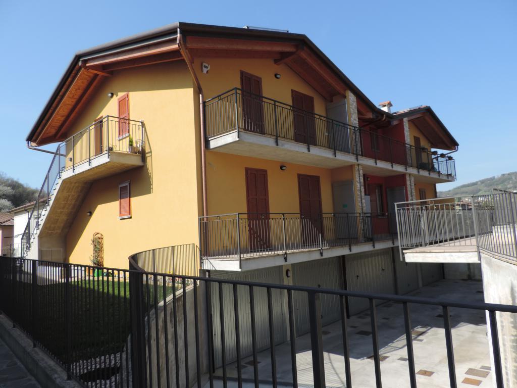  palazzago vendita quart:  immobiliare-paola-di-corona-paola