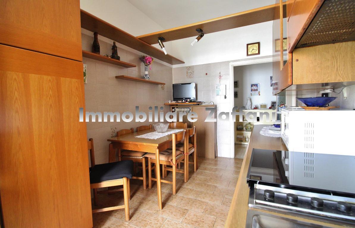 Appartamento GALLARATE vendita   via Ferraris Immobiliare 2000 Snc