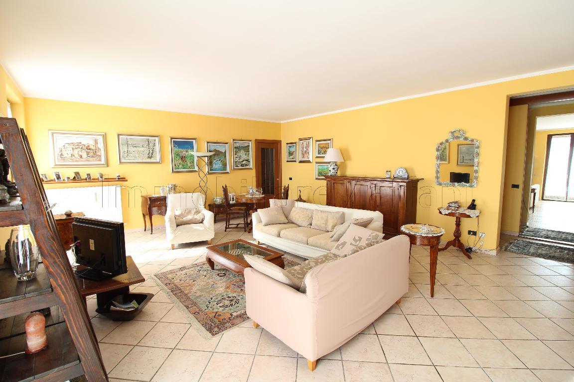 Villa CERRO MAGGIORE vendita    Immobiliare 2000 Snc