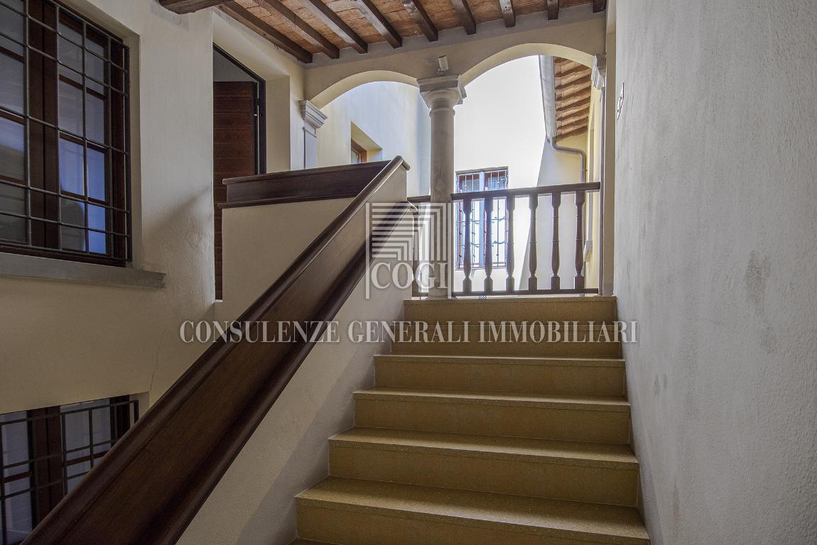 Appartamento IMOLA vendita   via Giudei Compro Casa Srl