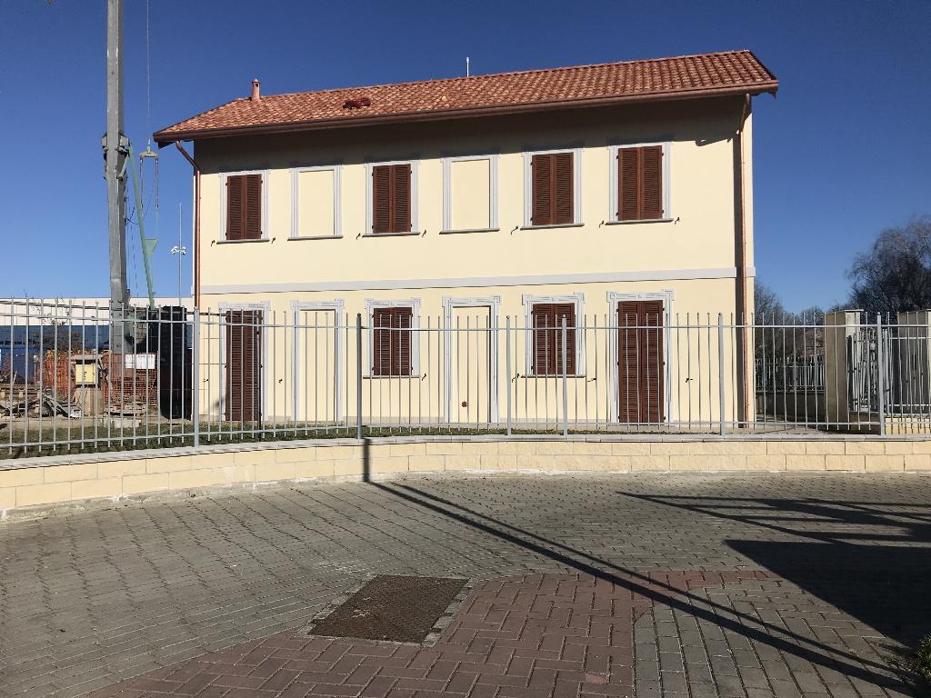 Villa Unifamiliare - Indipendente MAGENTA vendita   strada per boffalora LE-CA.SE. SAS