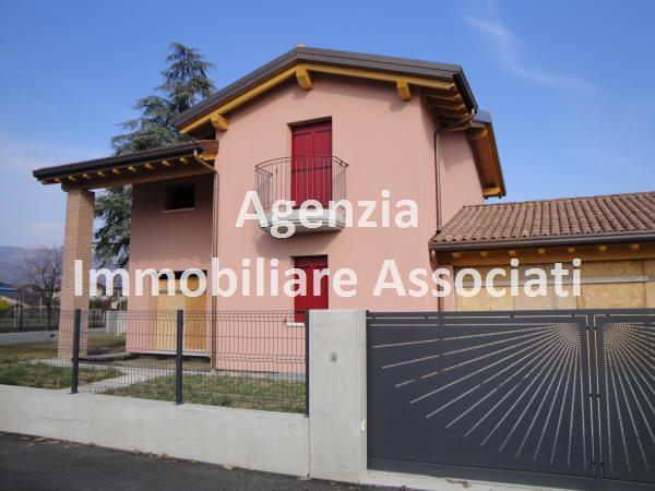 Villa Bifamiliare BASSANO DEL GRAPPA vendita    IMMOBILIARE ASSOCIATI DI ANDOLFATO EMANUELA MIRCA