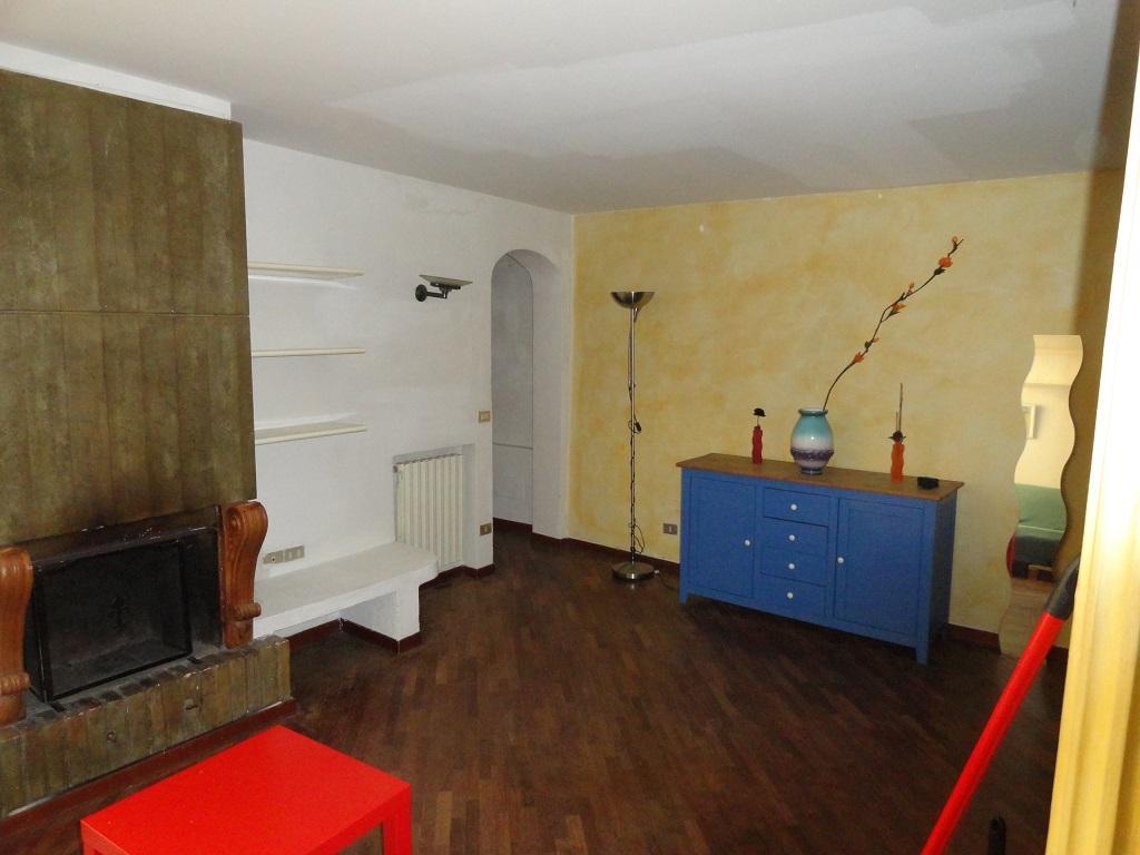 Appartamento BOLOGNA affitto  CENTRO STORICO via Arienti METROQUADRO IMMOBILIARE srl